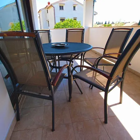 Apartament Milio 1105 Fažana